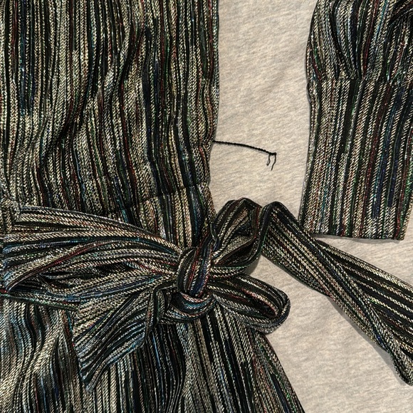 XS metallic ramy brook ls dress. Worn once but string for tie ripped - Picture 3 of 3